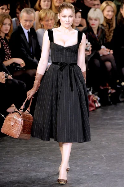 Look 1
